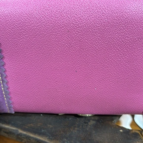 Dooney & Bourke Vintage Leather Pink and Tan Crossbody Bag with Gold Hardware - Picture 11 of 13